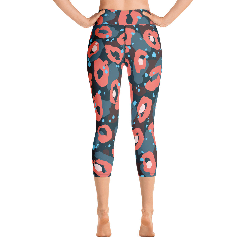 Leopardo Rosso - Yoga Capri Leggings -