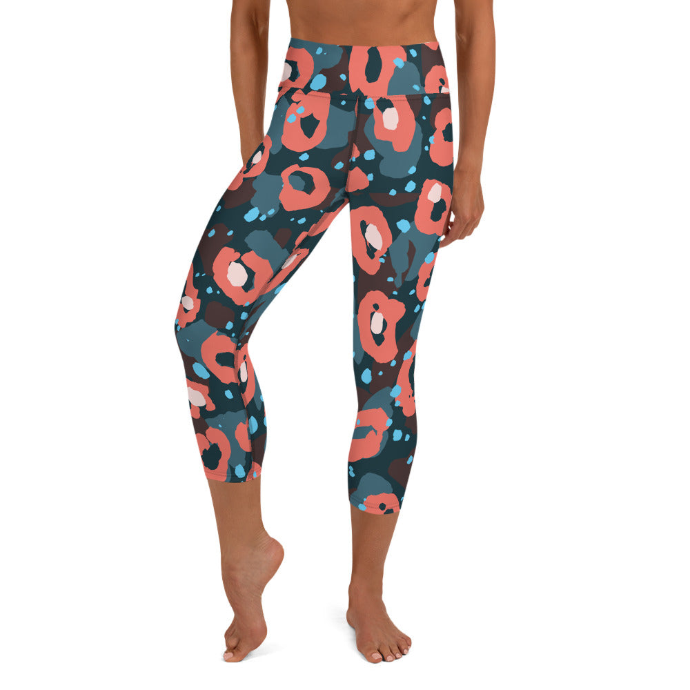 Leopardo Rosso - Yoga Capri Leggings -