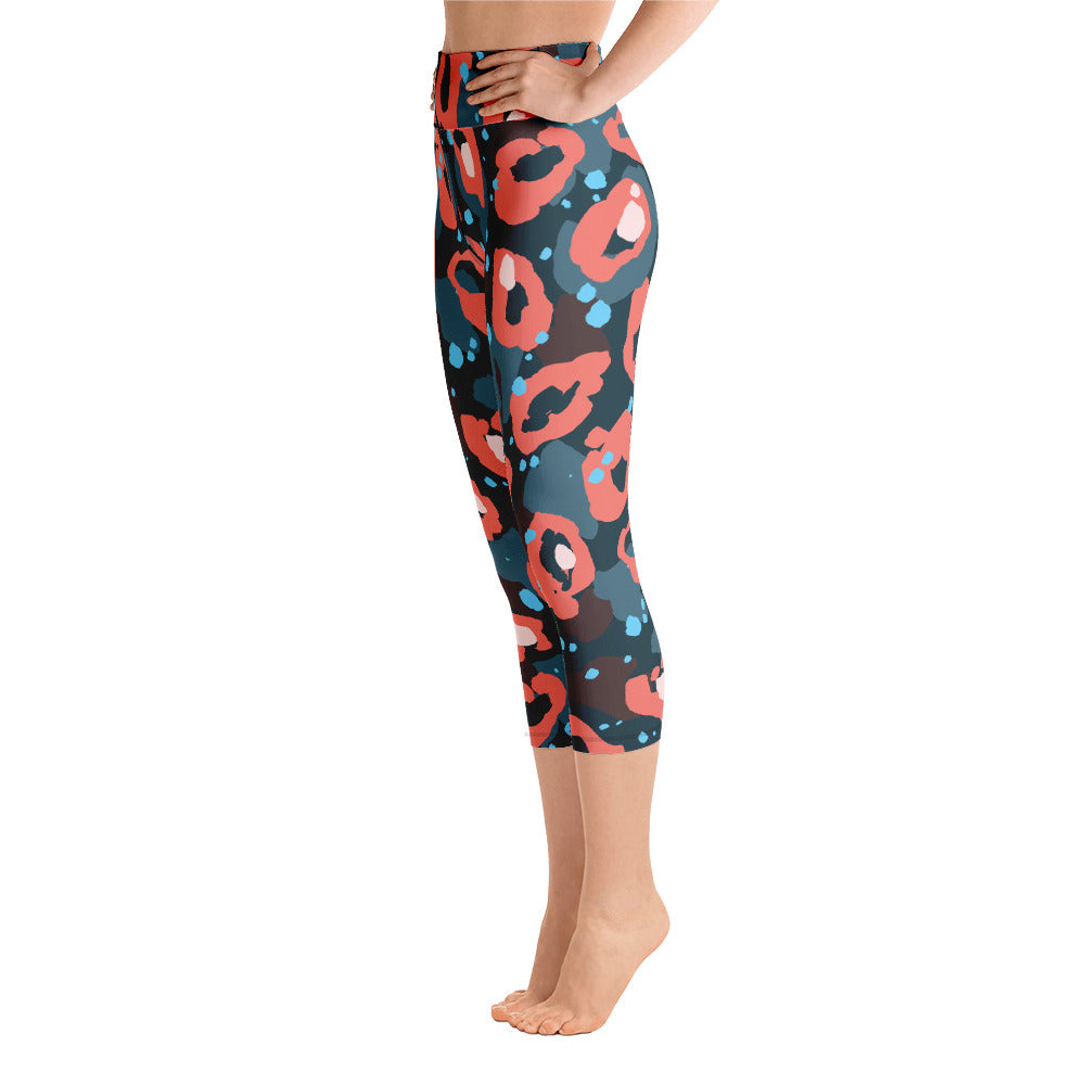 Leopardo Rosso - Yoga Capri Leggings -