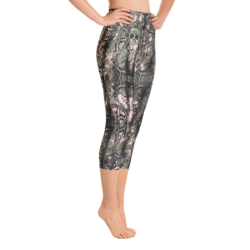 Macchie Rosa - Yoga Capri Leggings -