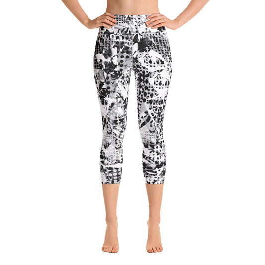 Tela - Yoga Capri Leggings -